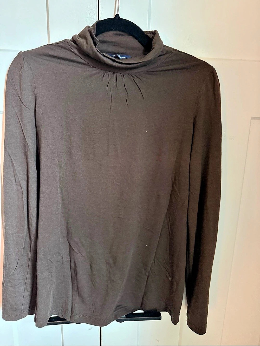 Gap Brown Long Sleeve Mock Neck Size Medium